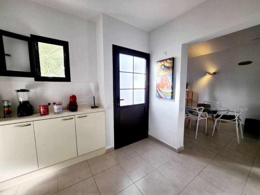 El Ron Ron De Fuerte Apartment Caleta De Fuste Luaran gambar