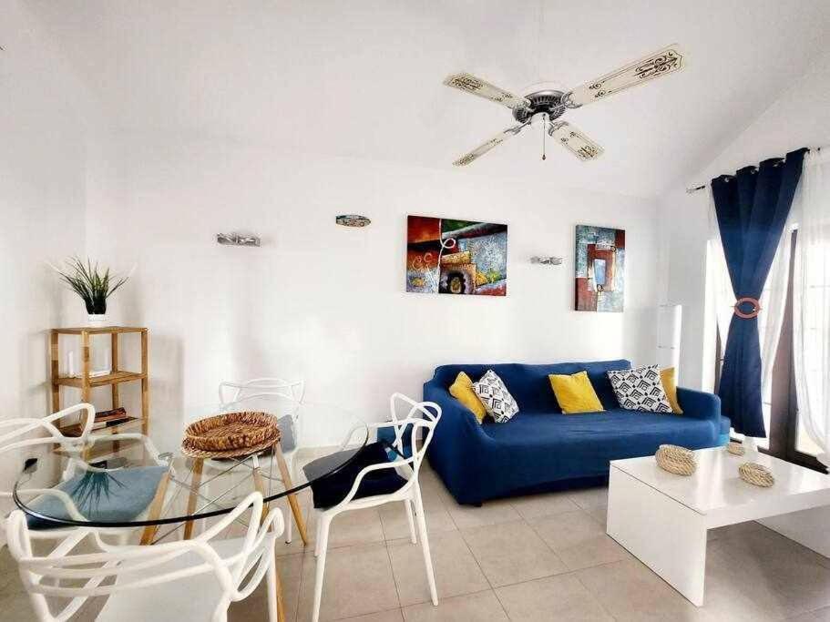 El Ron Ron De Fuerte Apartment Caleta De Fuste Luaran gambar